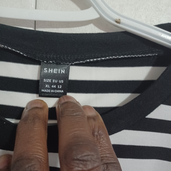 Strip half top - Picture 3 of 6